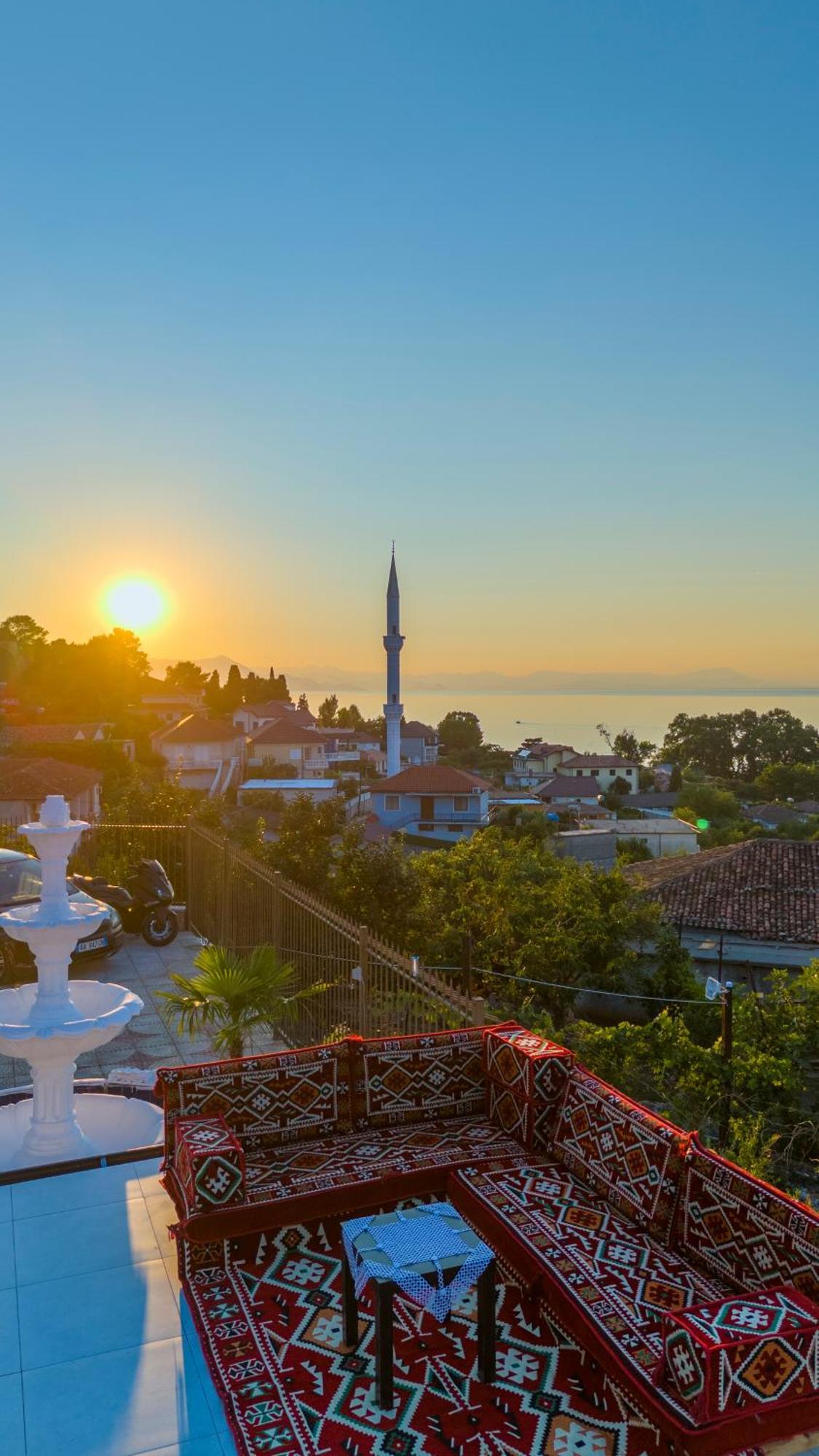 Vila Sela Shkoder Luaran gambar